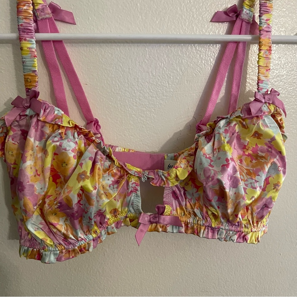 FL&L Pastel Punch Set - Picture 6 of 10
